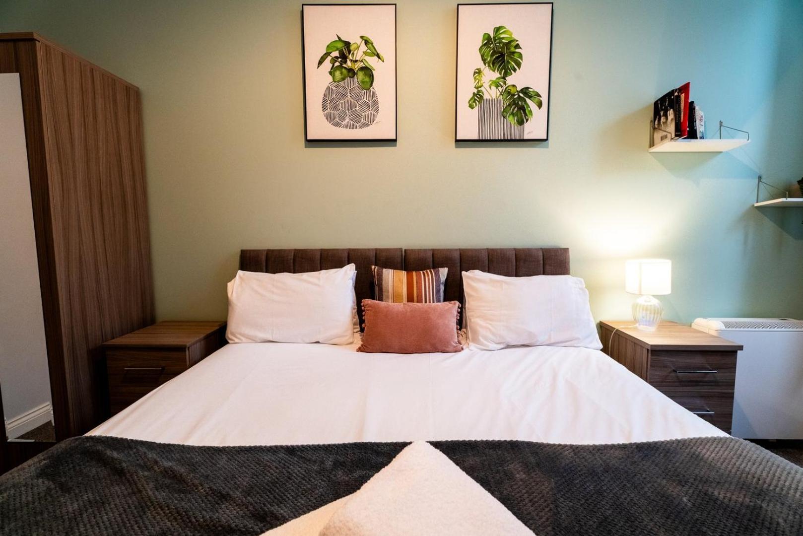 Free Parking | Smart Tv | 4 Guests Apartment Swansea Exterior foto