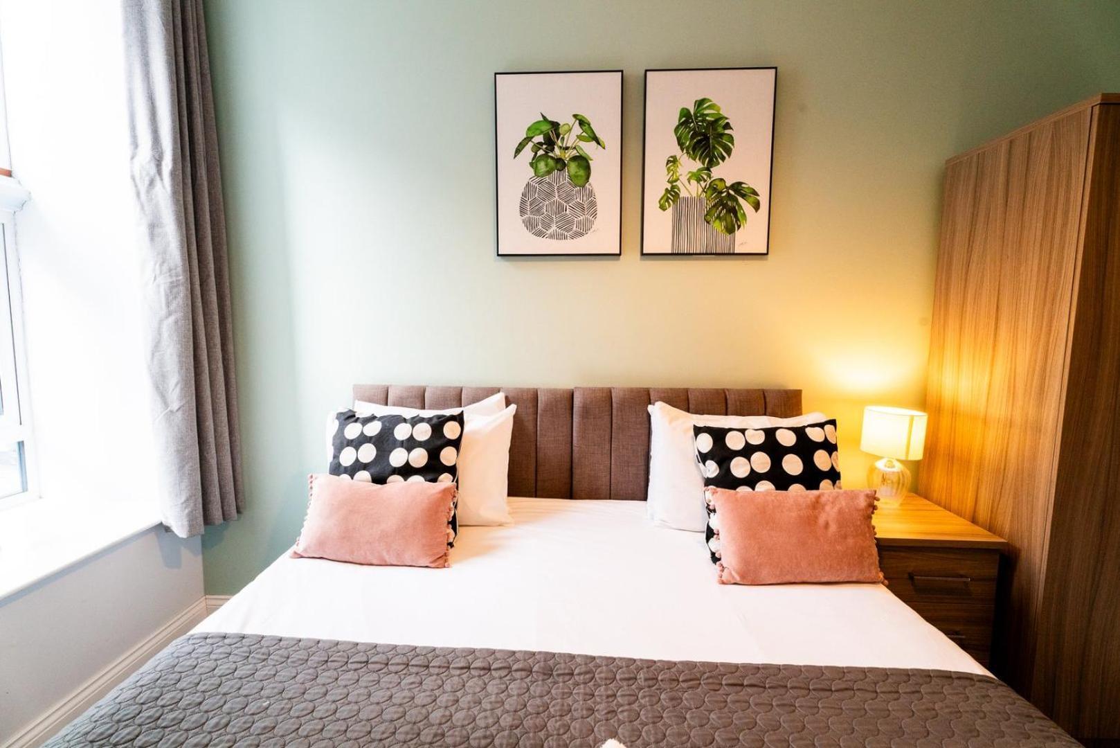 Free Parking | Smart Tv | 4 Guests Apartment Swansea Cameră foto