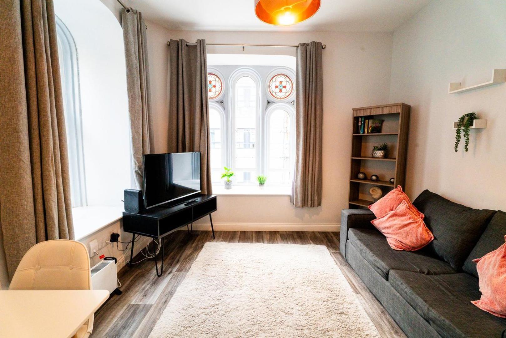Free Parking | Smart Tv | 4 Guests Apartment Swansea Cameră foto