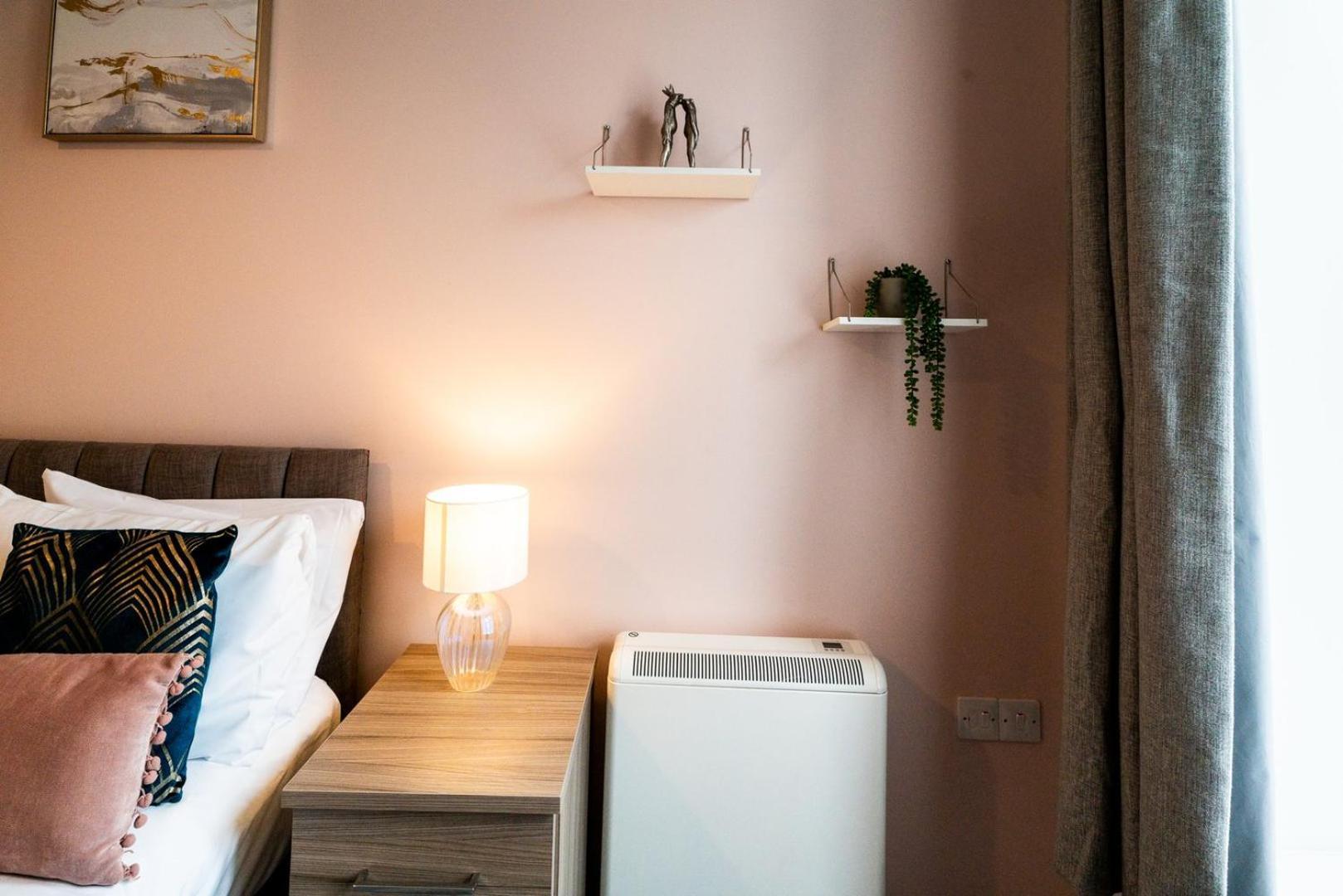 Free Parking | Smart Tv | 4 Guests Apartment Swansea Cameră foto