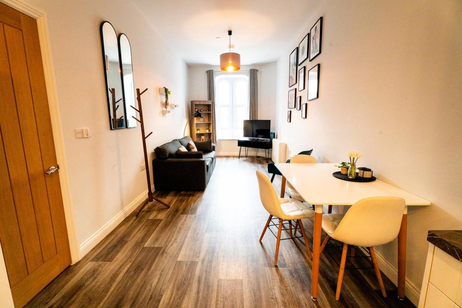 Free Parking | Smart Tv | 4 Guests Apartment Swansea Cameră foto